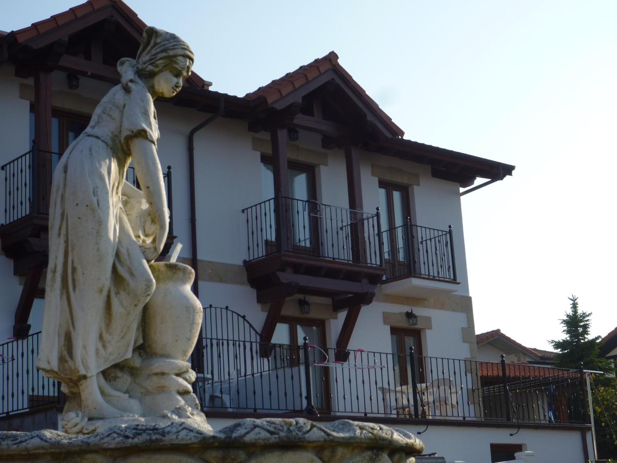 Apartamentos La Fuente De Enmedio Suances Exteriér fotografie